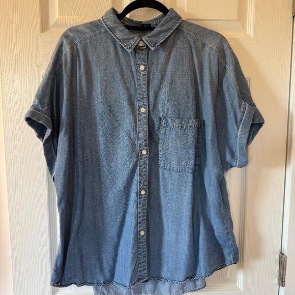 Quince, Women's Chambray Tencel Short Sleeve Shirt, Extra Large (XL) - Picture 1 of 3
